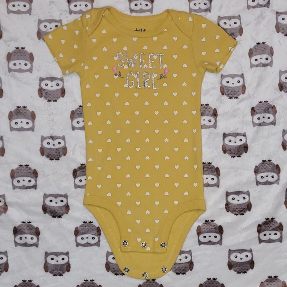 $1 | 6-9m | Short Sleeved Bodysuit/Onesie